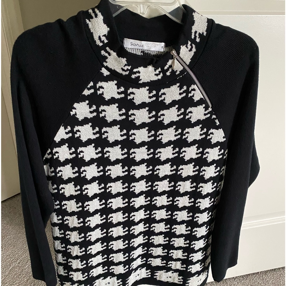 Black and White Houndstooth Sweater